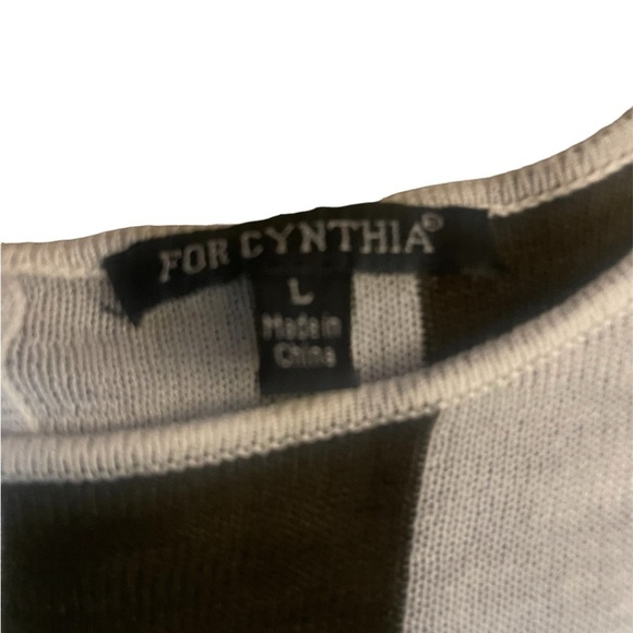 For Cynthia Button Back Boat Neck Short Sleeved Poncho - Picture 4 of 5